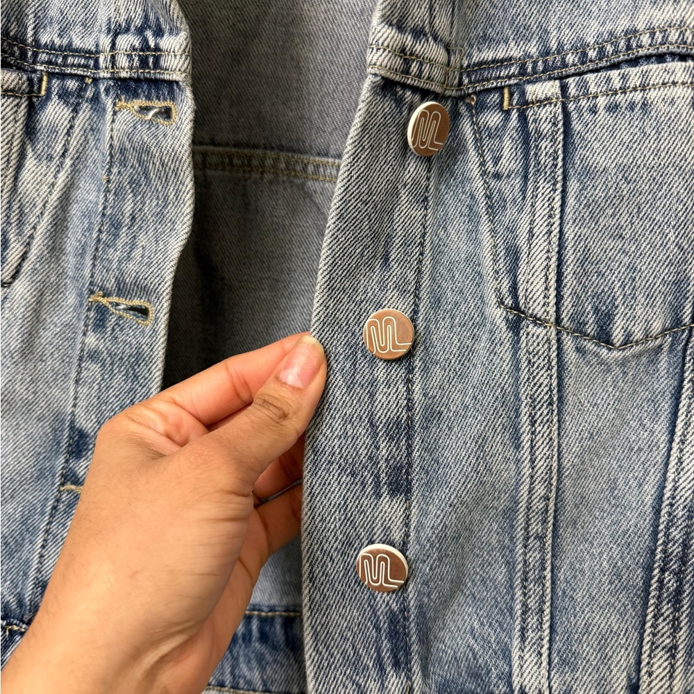 Marine Layer Ash Crop Denim Jacket - Women's Size: XS - Picture 7 of 14